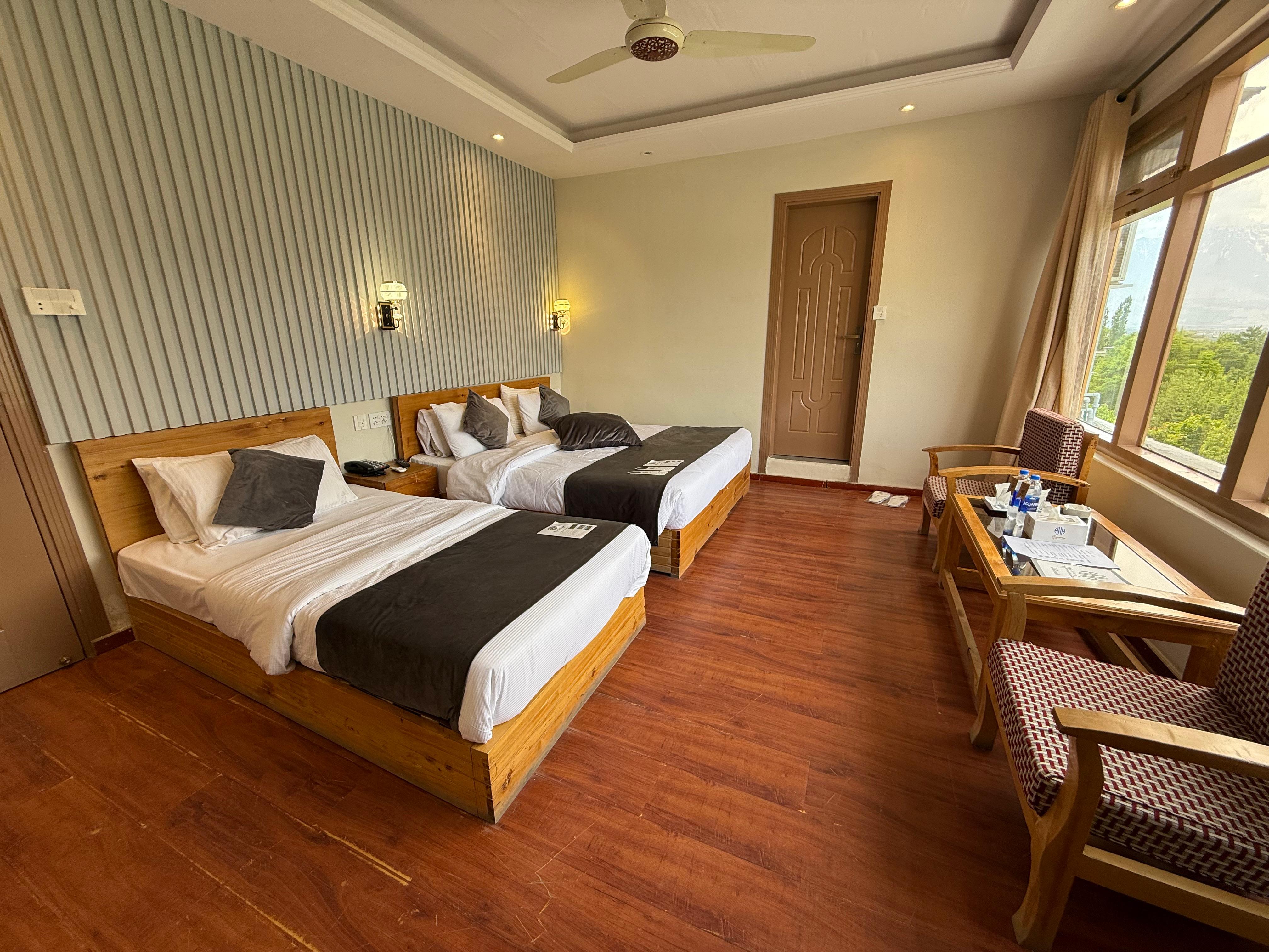 Executive Deluxe -Large Bedroom
