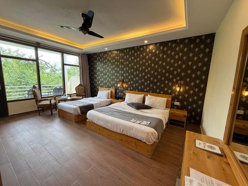 royal_suite_hotel_himalaya_skardu